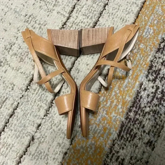 Cole Haan Joslyn Leather Block Chunky Heel SDL - Picture 5 of 7